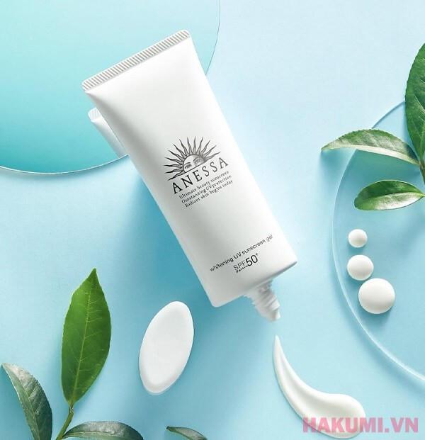 Kem chống nắng Anessa Whitening UV Sunscreen gel 1